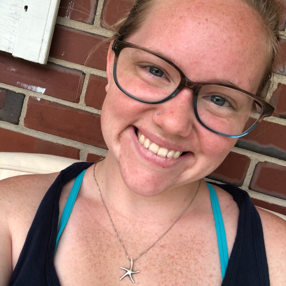 Meet your Posher, Hannah
